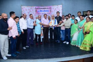 Awarded to the winners of Mahavir Janam Kalyanak and 10 Lakshana Parv