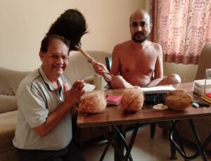 n the Chaturmas of Muni Shri Pujya Sagar Maharaj, every devotee is getting the opportunity to establish Kalash.